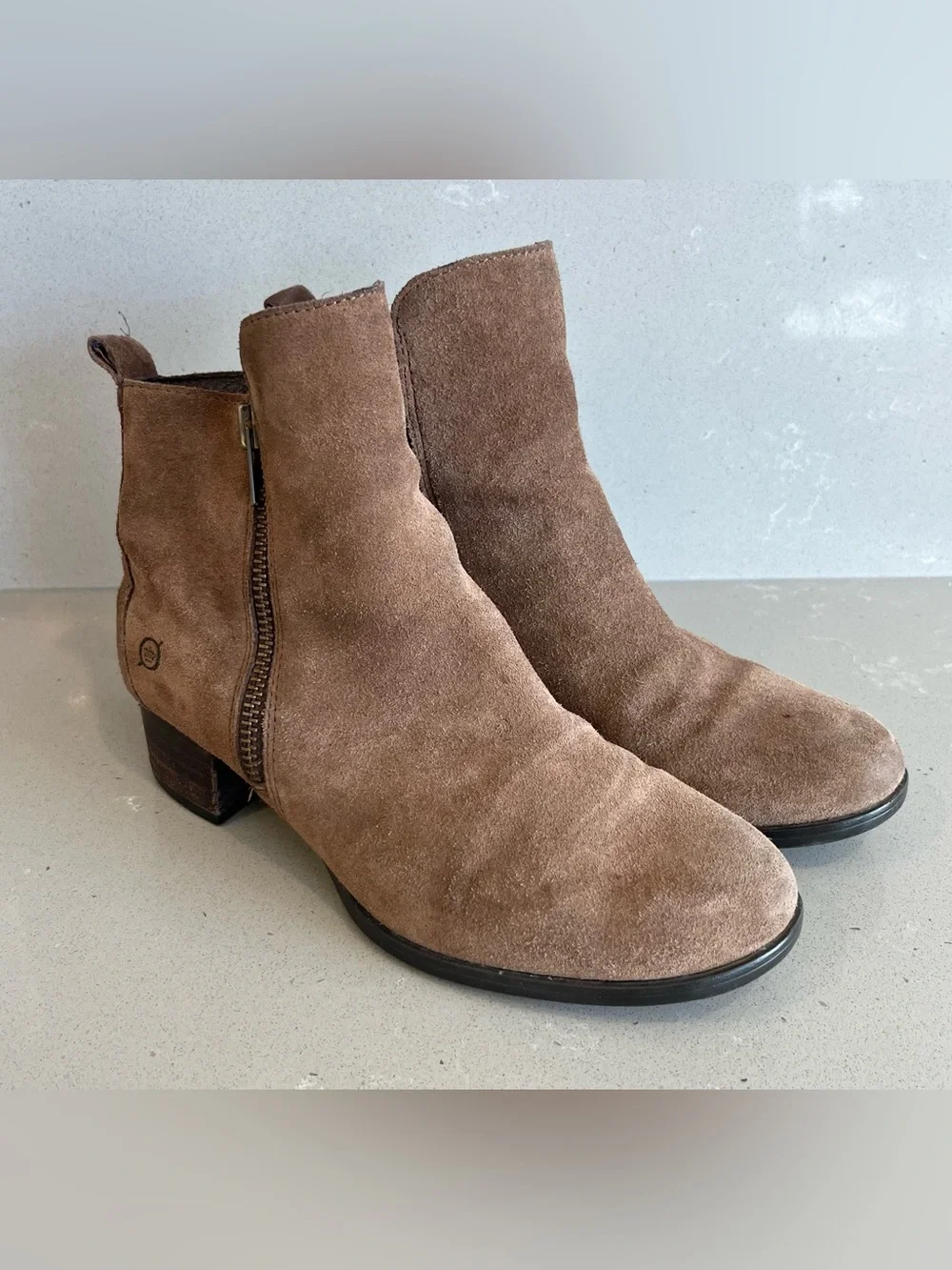 Born Landa Brown Suede Ankle Boots Side Zip Women’s Size 7.5 M
